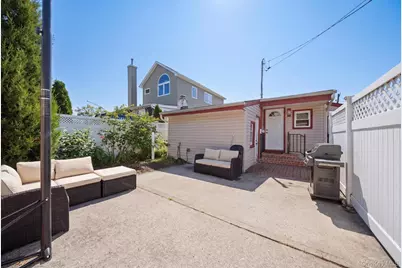 162 Baisley Avenue, East Rockaway, NY 11518 - Photo 15