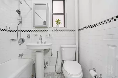 3545 81st Street #B5, Jackson Heights, NY 11372 - Photo 9
