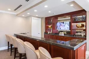 6000 Royal Ct, North Hills, NY 11040 - Photo 5