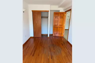 35-19 Leavitt Street #4J, Flushing, NY 11354 - Photo 5