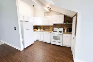 1432 Outlook Ave, Bronx, NY 10465 - Photo 5