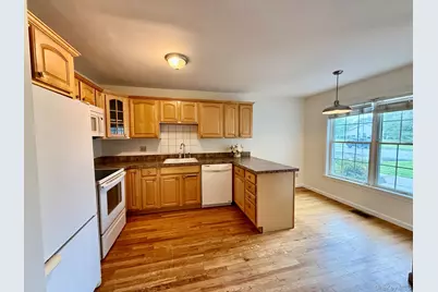 73 Sandalwood Lane, Rhinebeck, NY 12572 - Photo 3