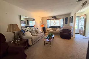 381 N Monroe Ave, Lindenhurst, NY 11757 - Photo 5