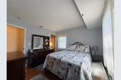 381 N Monroe Avenue, Lindenhurst, NY 11757 - Photo 25
