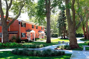 106 Captains Dr, West Babylon, NY 11704 - Photo 9