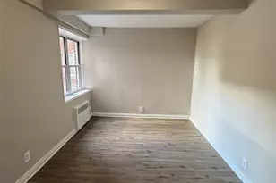 480 Riverdale Ave, Yonkers, NY 10705 - Photo 7