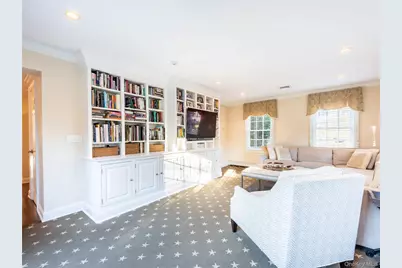 99 Thayer Road, Manhasset, NY 11030 - Photo 11