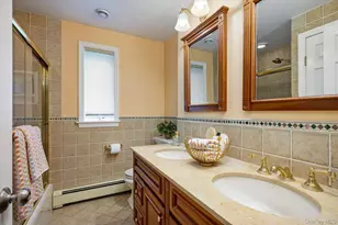 73 Revere Rd, East Hills, NY 11577 - Photo 17