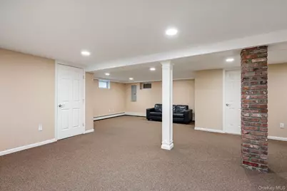 73 Revere Road, East Hills, NY 11577 - Photo 19