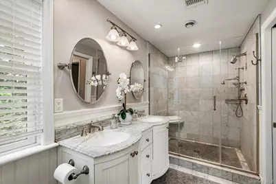 73 Revere Road, East Hills, NY 11577 - Photo 13