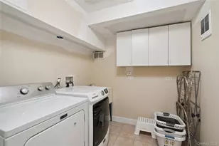 179 Sagamore Dr, Plainview, NY 11803 - Photo 21