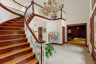 12 Mondavi Ln, East Setauket, NY 11733 - Photo 5