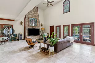 12 Mondavi Ln, East Setauket, NY 11733 - Photo 15