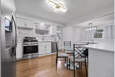 1016 Westwood Road, Woodmere, NY 11598 - Photo 5