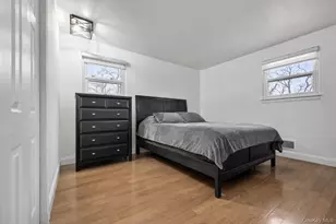 1016 Westwood Rd, Woodmere, NY 11598 - Photo 9