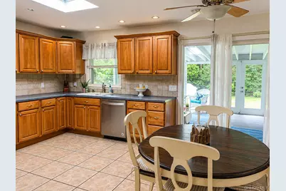 241 Riverside Drive, Riverhead, NY 11901 - Photo 5