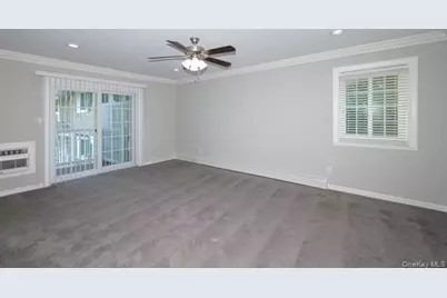 5 Williams Boulevard #5-2J, Lake Grove, NY 11755 - Photo 5