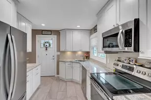 121 Wright Ave, Deer Park, NY 11729 - Photo 11