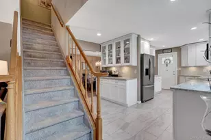 121 Wright Ave, Deer Park, NY 11729 - Photo 7