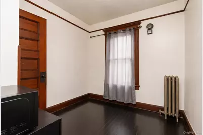 101-30 224th Street, Queens Village, NY 11429 - Photo 9