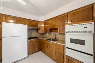 30-17 Francis Lewis Blvd, Flushing, NY 11358 - Photo 25