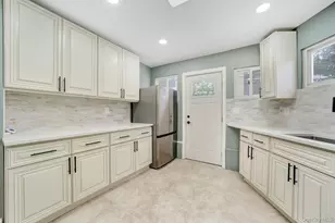 1852 E 34th St, Brooklyn, NY 11234 - Photo 13
