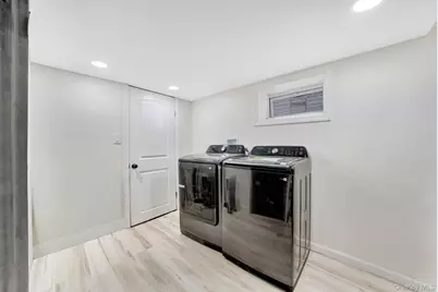1852 E 34th Street, Brooklyn, NY 11234 - Photo 27