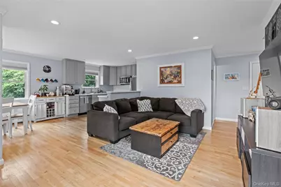 36 Grandview Drive, Mahopac, NY 10541 - Photo 9