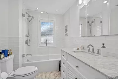 25 Soundview Avenue, Locust Valley, NY 11560 - Photo 19
