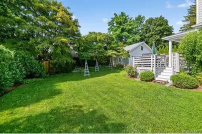 25 Soundview Avenue, Locust Valley, NY 11560 - Photo 27