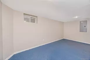 516 Heathcliff Dr, Seaford, NY 11783 - Photo 21