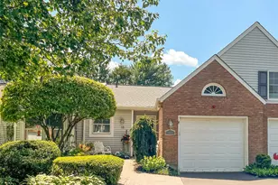 18 Chippendale Dr, Mount Sinai, NY 11766 - Photo 3