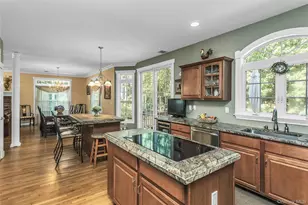 1025 Seawood Dr, Southold, NY 11971 - Photo 13