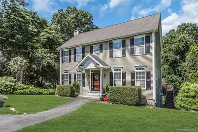 1025 Seawood Drive, Southold, NY 11971 - Photo 3