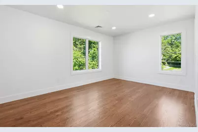 17 Gerhard Road, Plainview, NY 11803 - Photo 17
