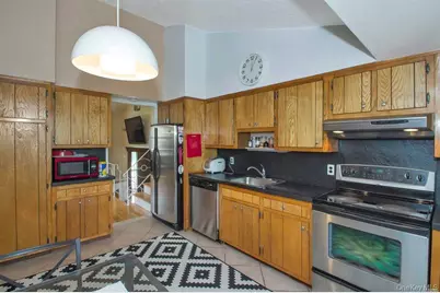 29 Village Drive, Jericho, NY 11753 - Photo 11