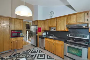 29 Village Dr, Jericho, NY 11753 - Photo 11