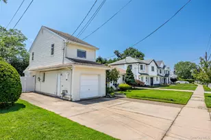 79 Spruce Ln, Valley Stream, NY 11581 - Photo 5