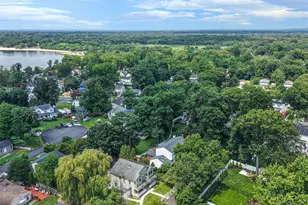 14 Locust St, Ronkonkoma, NY 11779 - Photo 27