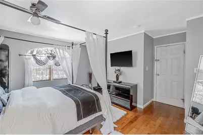 14 Locust Street, Ronkonkoma, NY 11779 - Photo 11