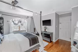 14 Locust St, Ronkonkoma, NY 11779 - Photo 11