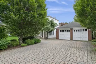 23 Westminster Rd, West Hempstead, NY 11552 - Photo 3