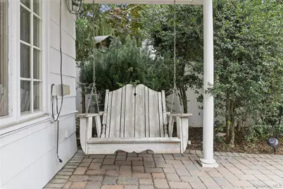 23 Westminster Road, West Hempstead, NY 11552 - Photo 9