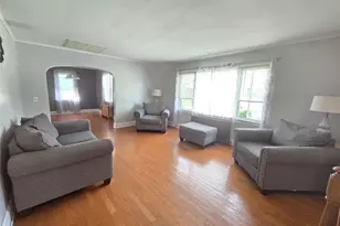 67 Myrtle Ave, New Windsor, NY 12553 - Photo 3