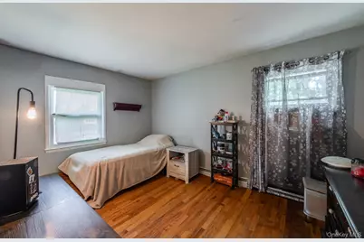 10 Lakeview Court, Poughkeepsie, NY 12603 - Photo 17
