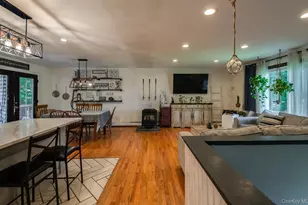 10 Lakeview Ct, Poughkeepsie, NY 12603 - Photo 5