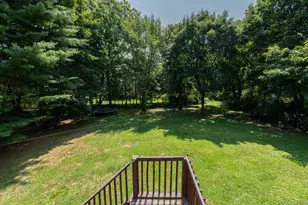 10 Lakeview Ct, Poughkeepsie, NY 12603 - Photo 27