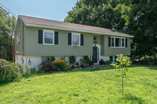 10 Lakeview Ct, Poughkeepsie, NY 12603 - Photo 3