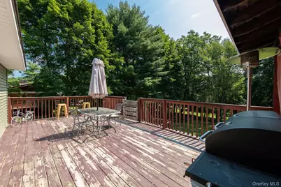 10 Lakeview Court, Poughkeepsie, NY 12603 - Photo 25