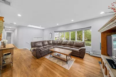 1 Cortland Avenue, Jericho, NY 11753 - Photo 5